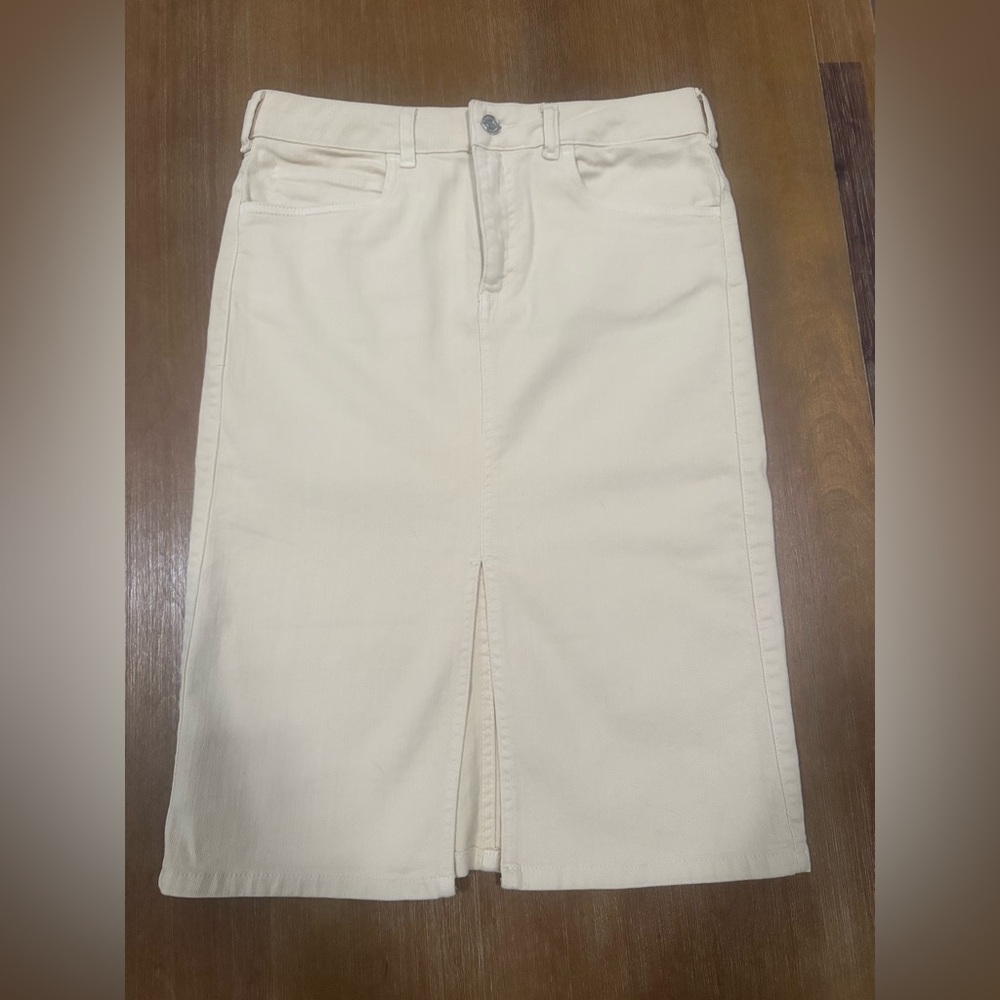 Vanessa Bruno Cream Pencil Skirt
